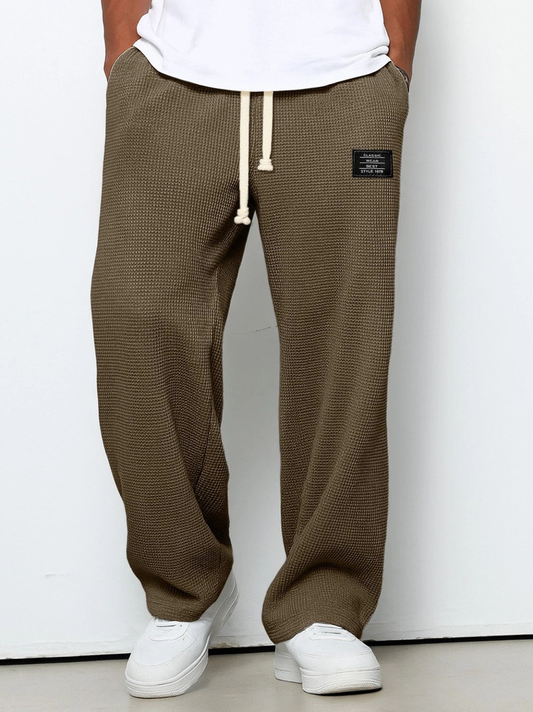 CLASSIC TROUSERS FOR MEN