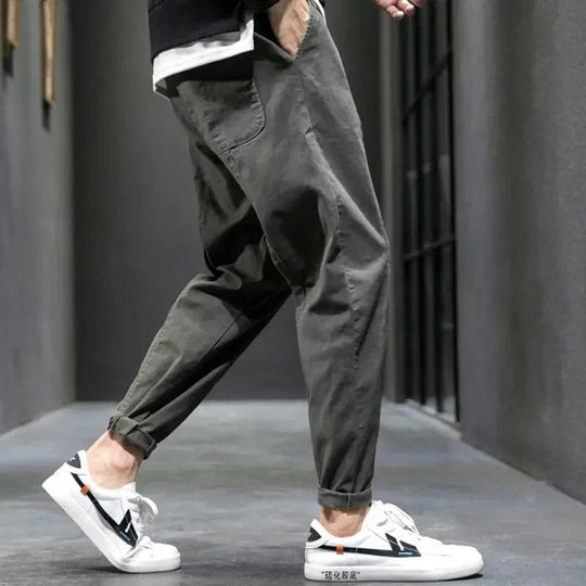 MODERN CARGO TROUSERS FOR MEN