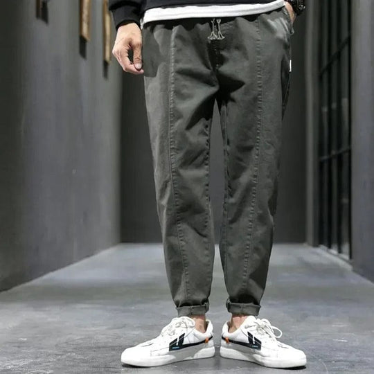 MODERN CARGO TROUSERS FOR MEN